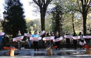 Sindicatos y Etxalde reclaman medidas para cuidar la salud de las y los trabajadores forestales